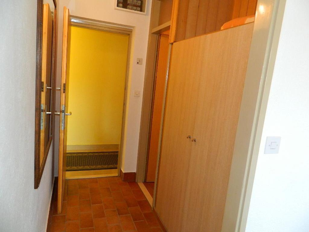 Apartments And Rooms Darinka Vrboska Exterior photo